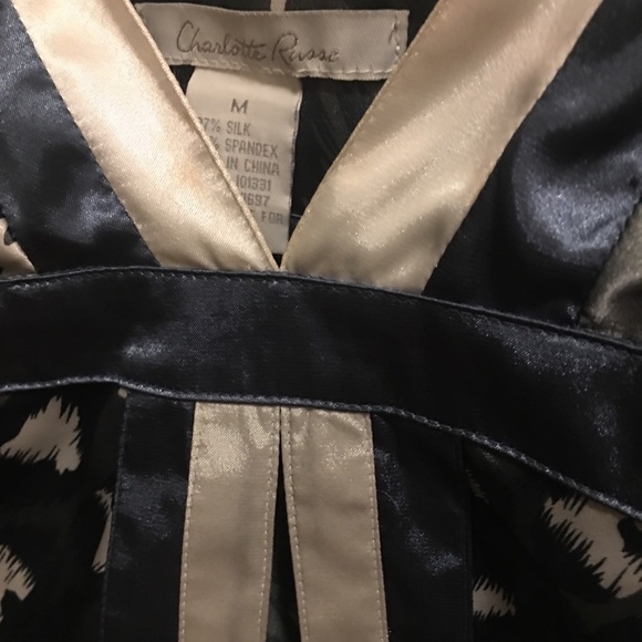 Night Out - Picture 2 of 4